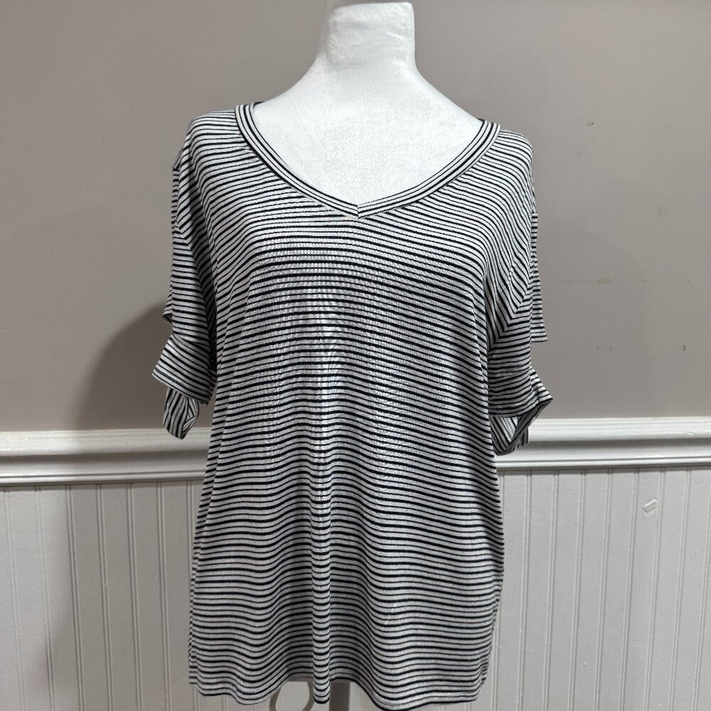 Elan Black & White Striped V-Neck Tee with fun sleeve cutouts (M)